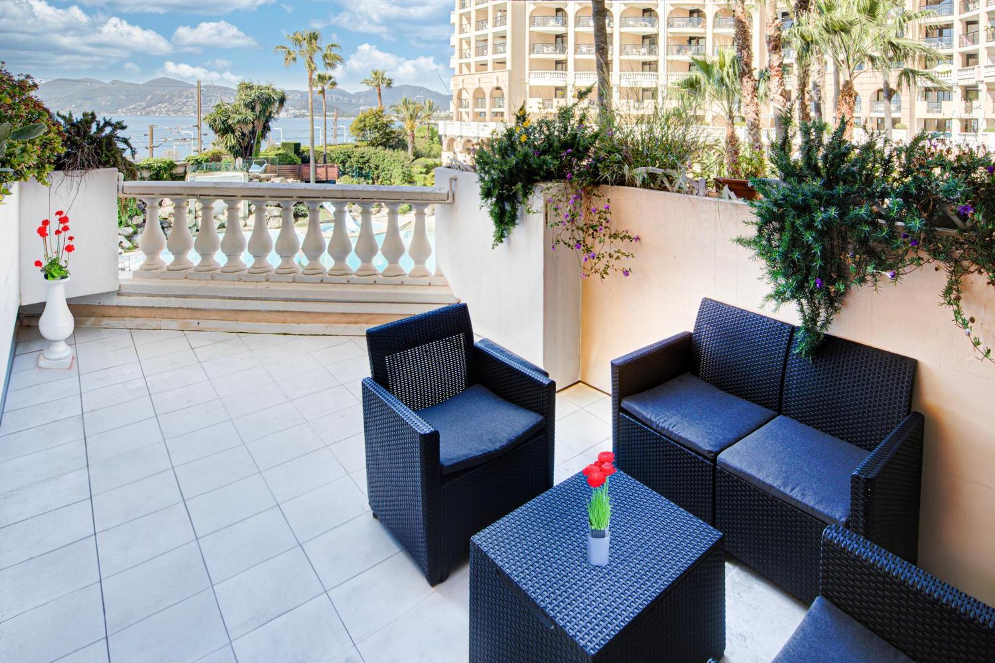 Residence La Palme D'Azur - Cannes Exterior photo